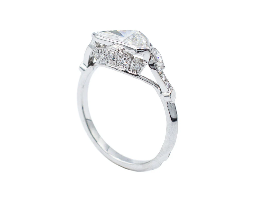 Bague Création Benoit Joaillier "Diamant Shield" - Image 3