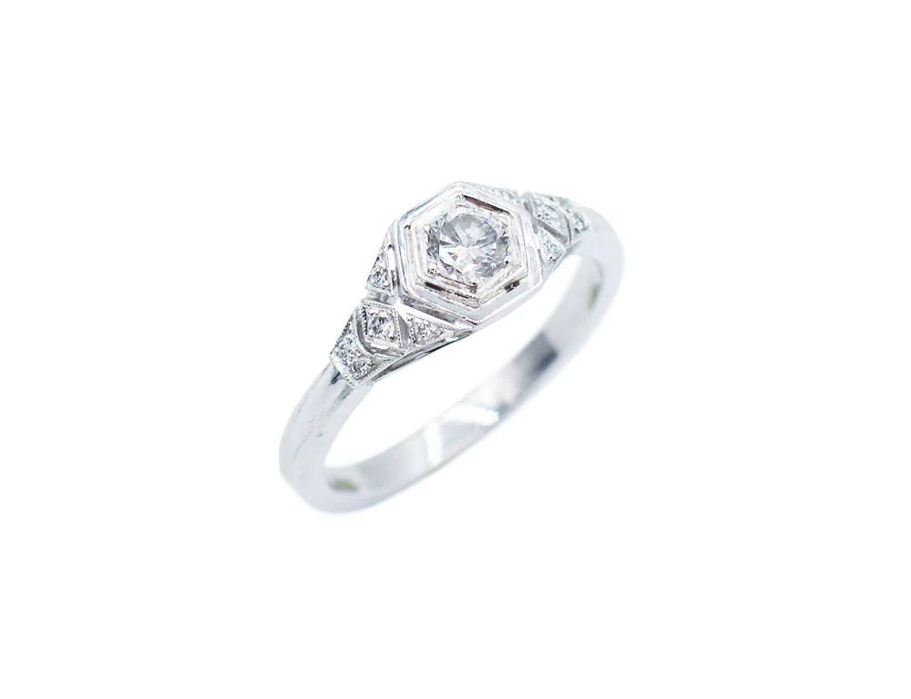 Bague Création Benoit Joaillier "Petit Hexagone"