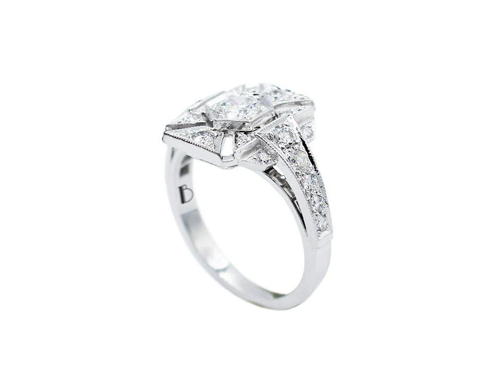 Bague Création Benoit Joaillier "Plateau Rectangle" Diamant 0,38ct F-LC - Image 3