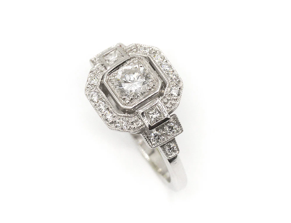 Bague Création Benoit Joaillier "Princesse Escaliers de Diamants" Diamant 0,33ct E-VVS2 - Image 3