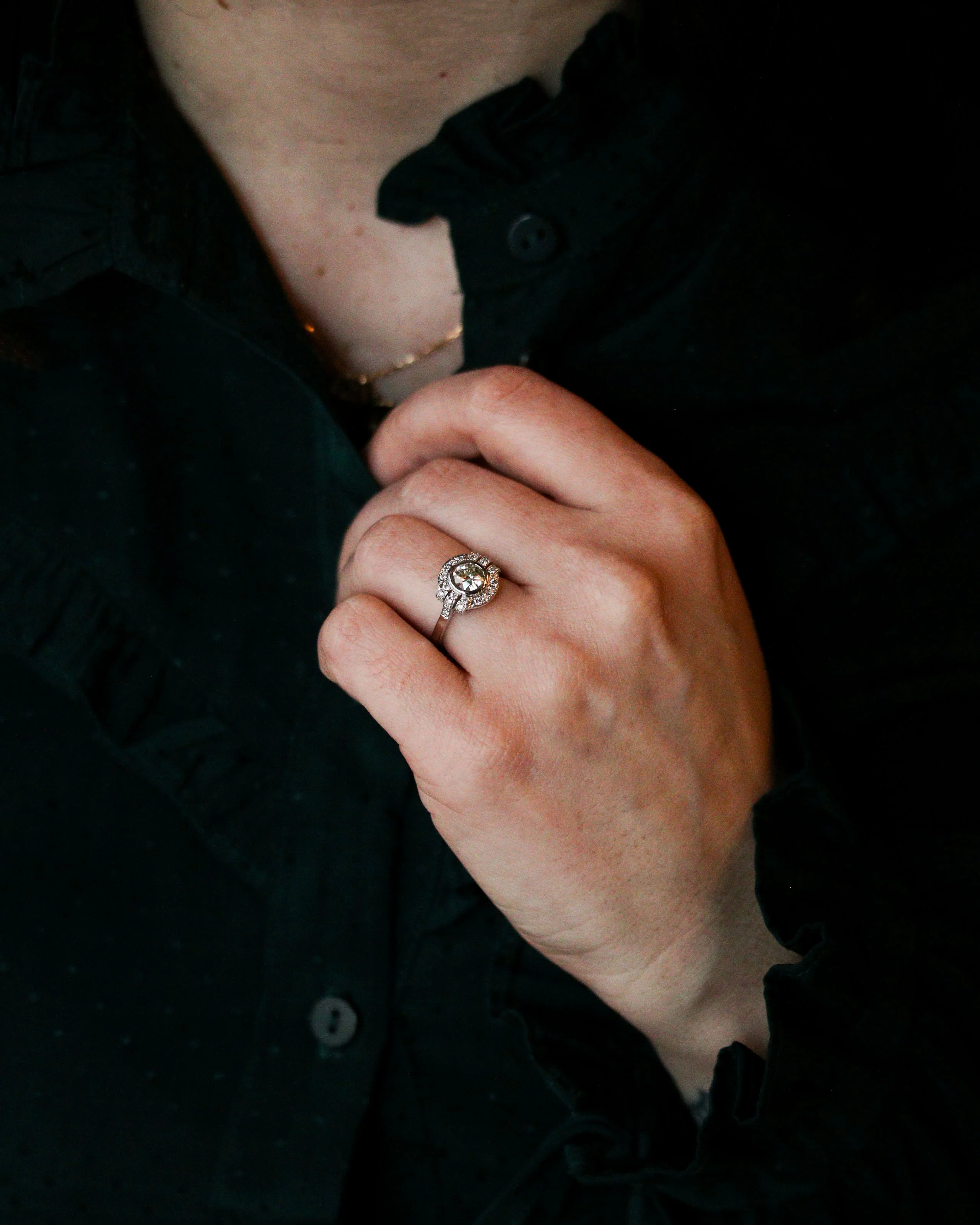 Bague Création Benoit Joaillier "Ronde Diamants et Godrons" - Image 2