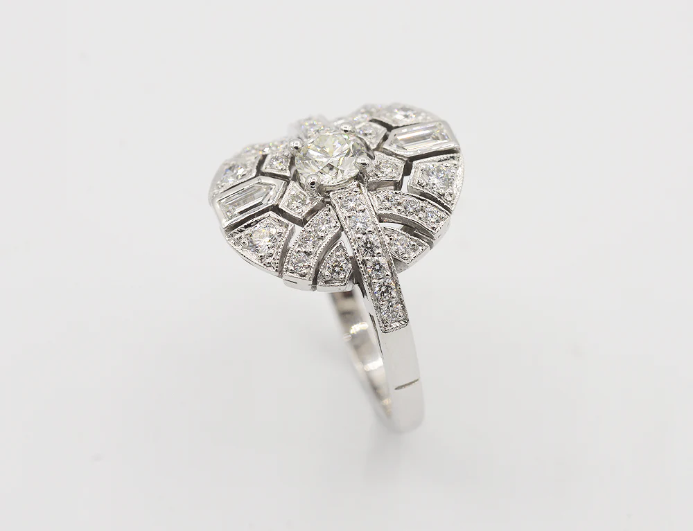 Bague Création Benoît Joaillier "Ronde Style Art Déco" Diamant 0,45 carat - Image 3