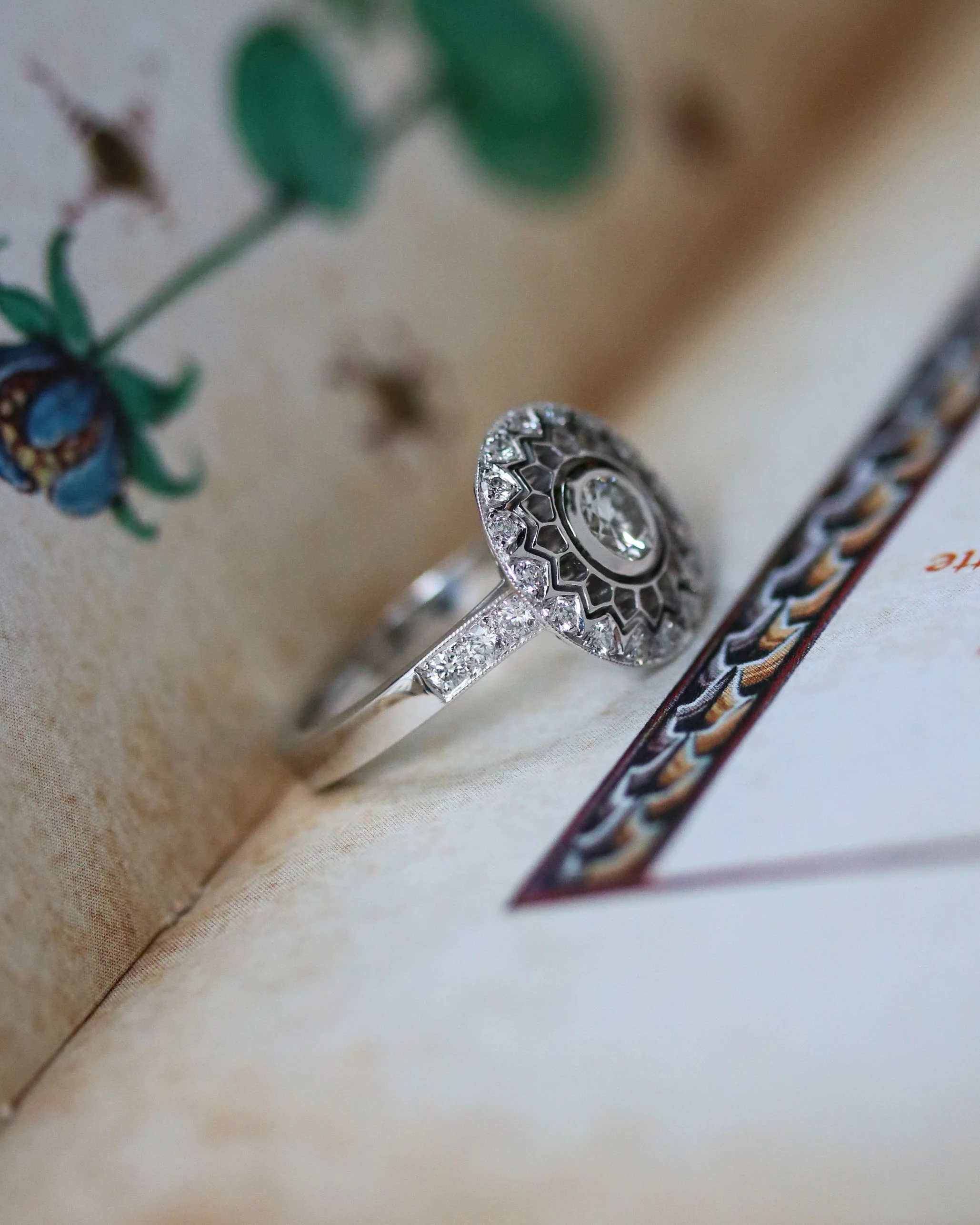 Bague Création Benoit Joaillier "Soleil" Diamant 0.40 ct taille brillant - Image 3