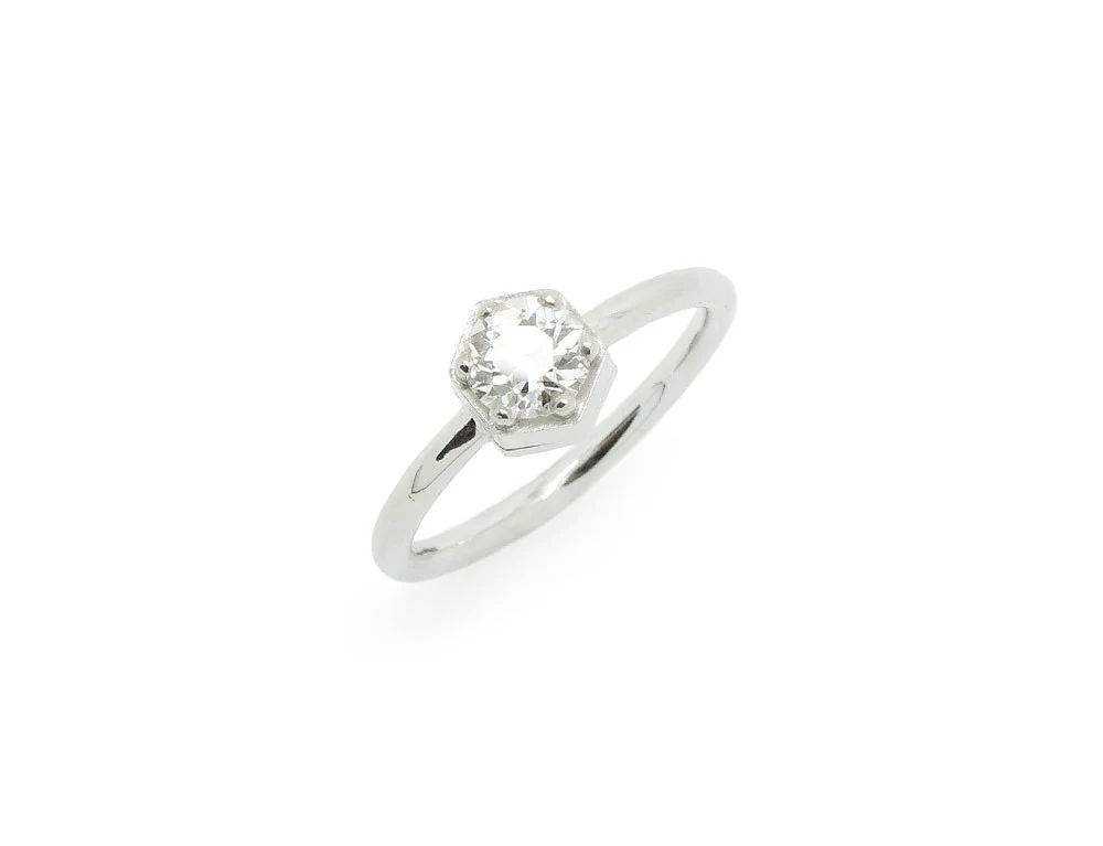 Solitaire Création Benoit Joaillier "Hexagone" Diamant 0,5ct