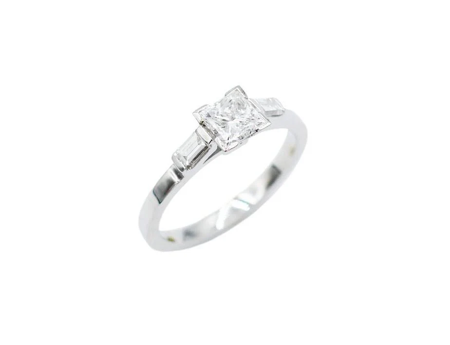 Bague Création Benoit Joaillier "Solitaire Princesse"