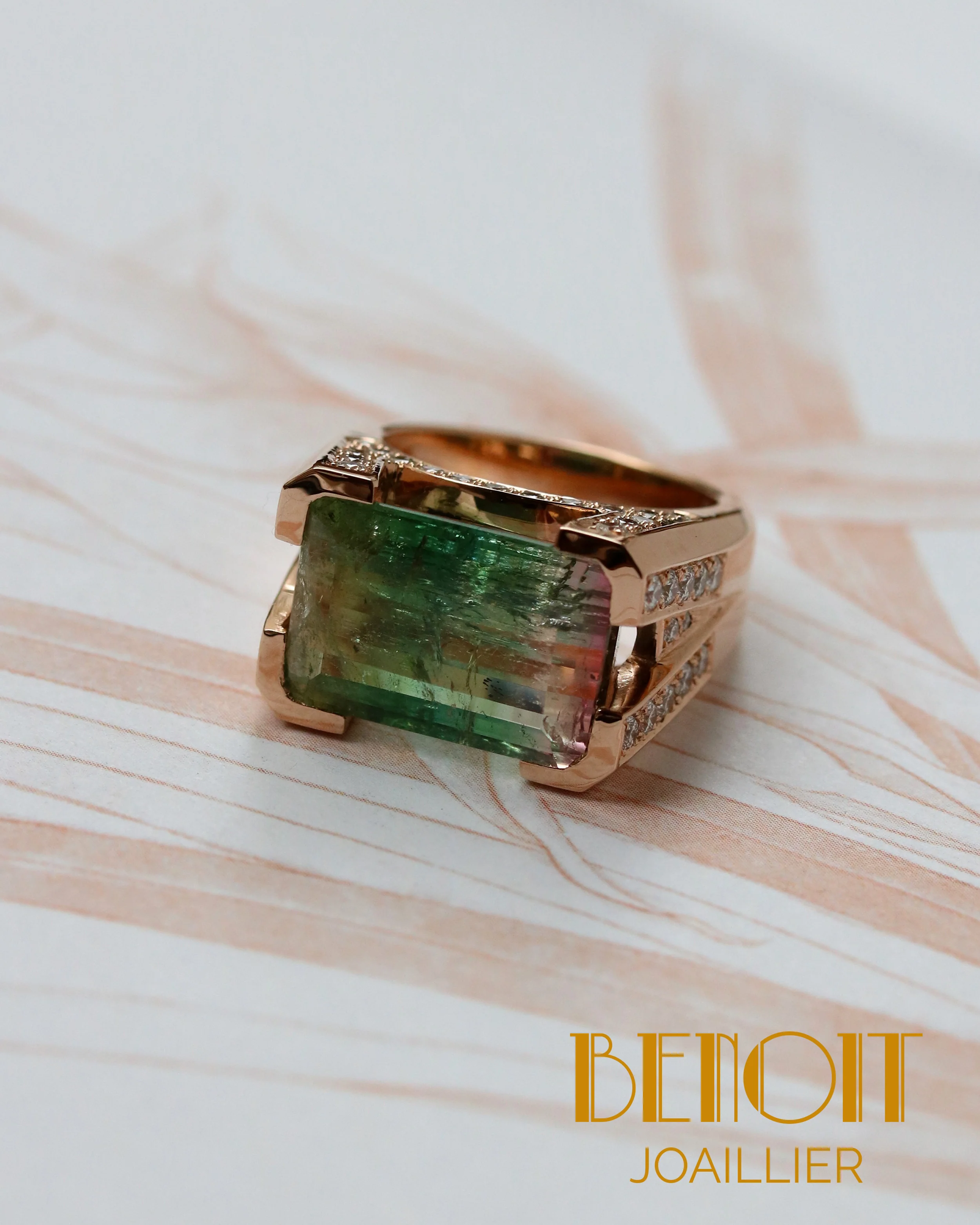 Bague Création Benoit Joaillier "Style Tank" Tourmaline Bicolore 9,53 cts - Image 3