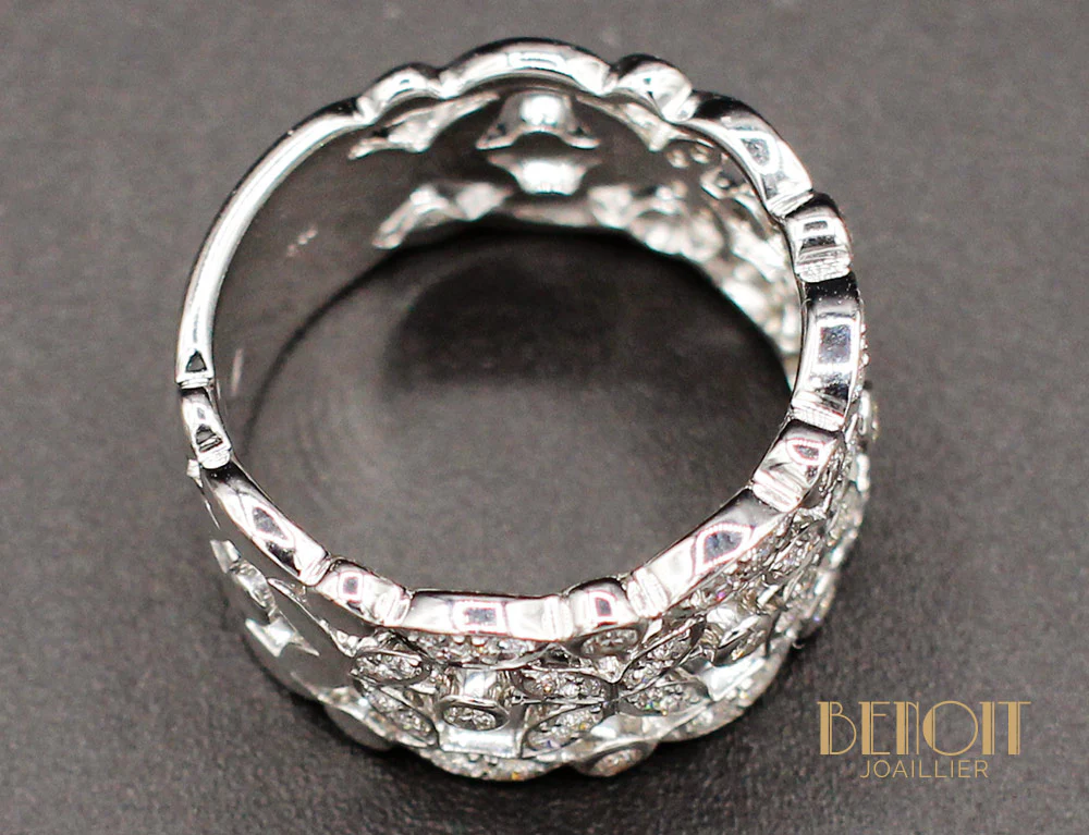 Bague "Dentelle" Or Blanc Diamants - Image 4