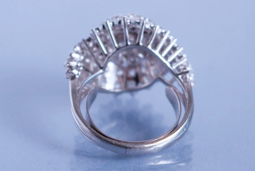 Bague Diamant et platine - Image 4