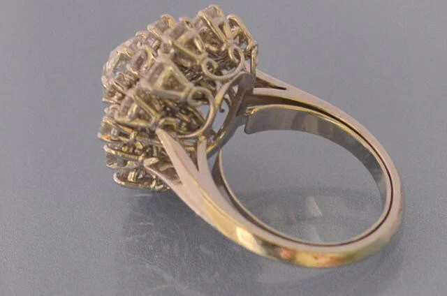 Bague diamants et platine - Image 2