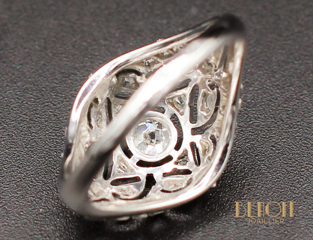 Bague Dôme Art Déco Diamants - Image 6