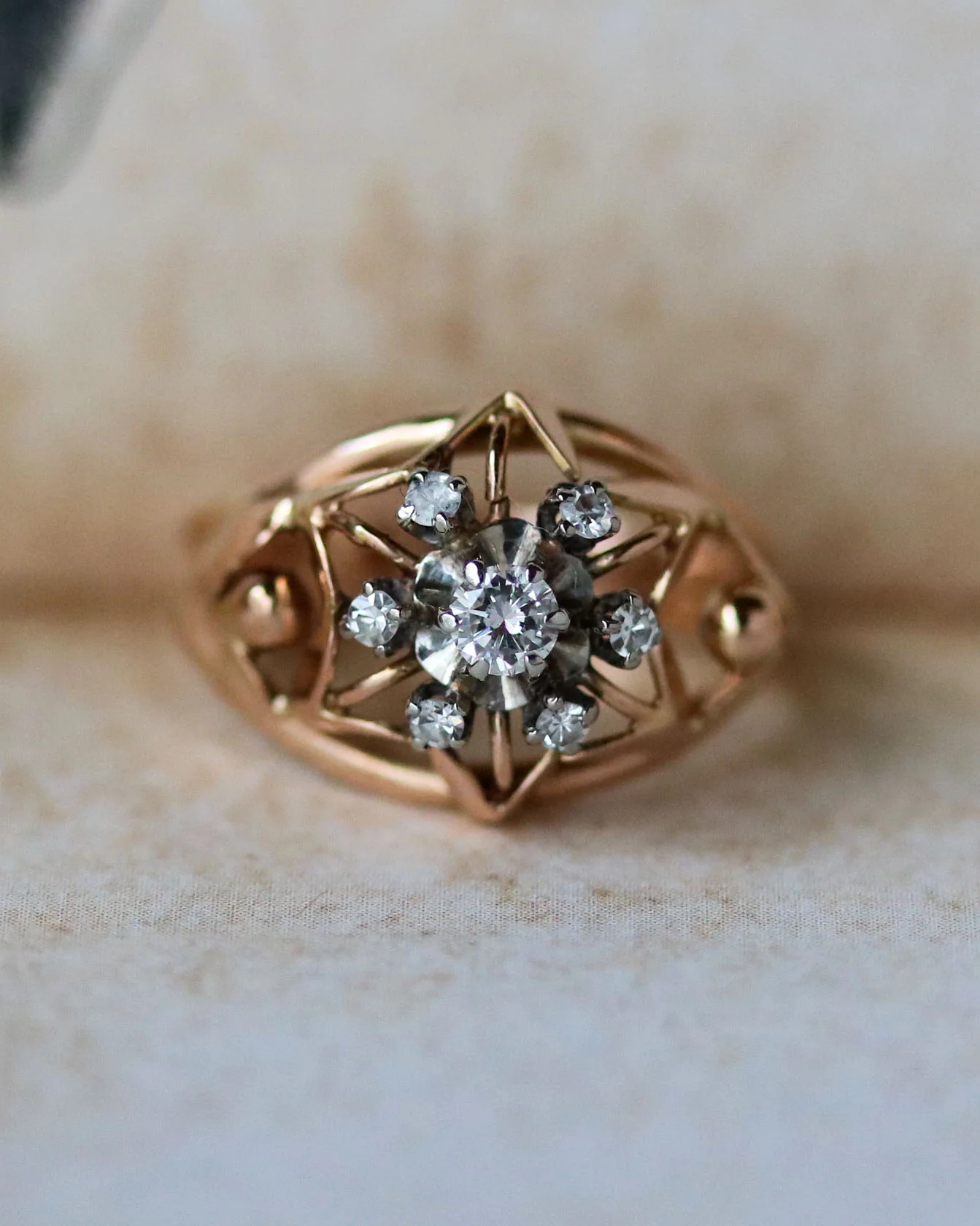 Bague Dôme Marguerite Or Rose Diamants - Image 5