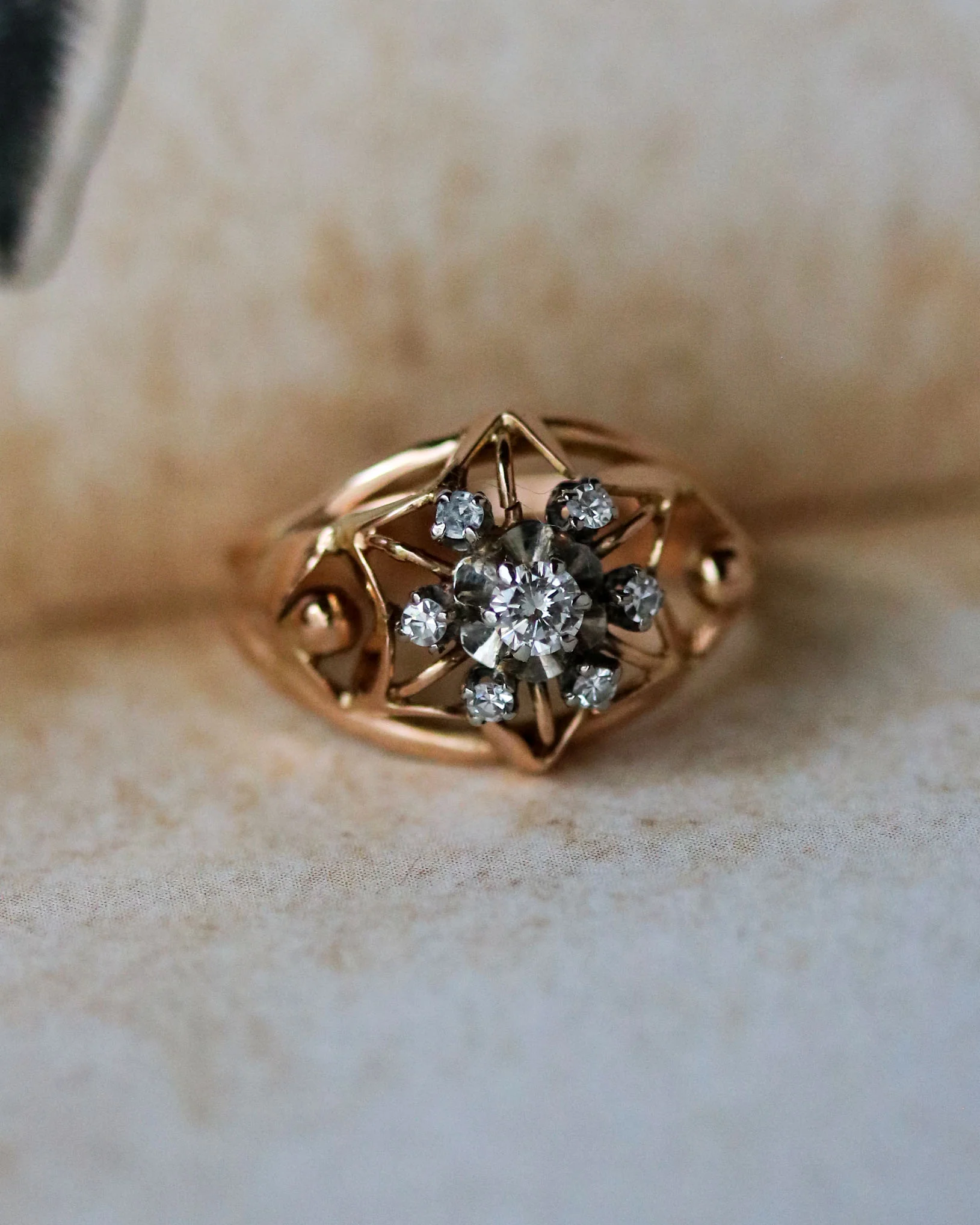 Bague Dôme Marguerite Or Rose Diamants - Image 6