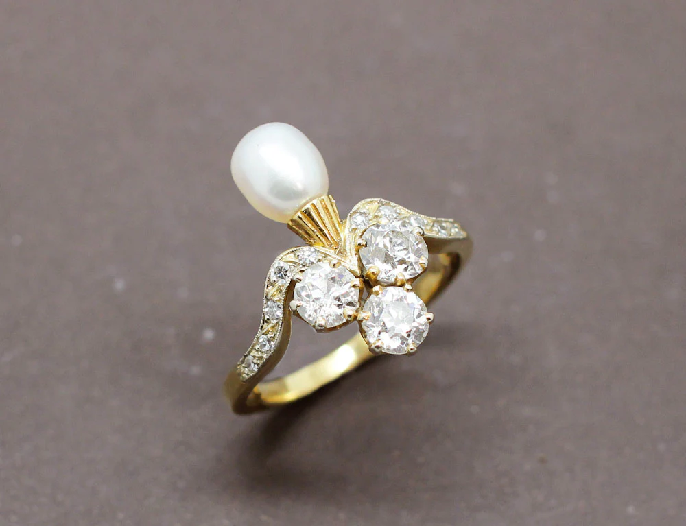 Bague Duchesse Or Diamants Perle