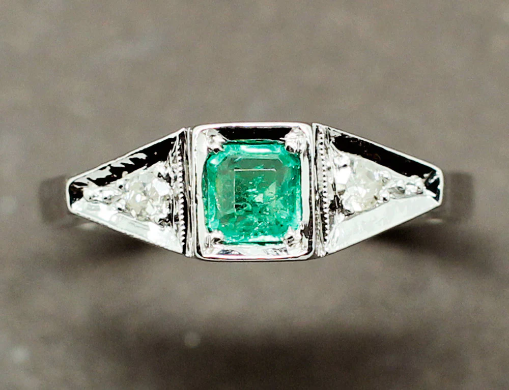 Bague Émeraude Art Déco - Image 3