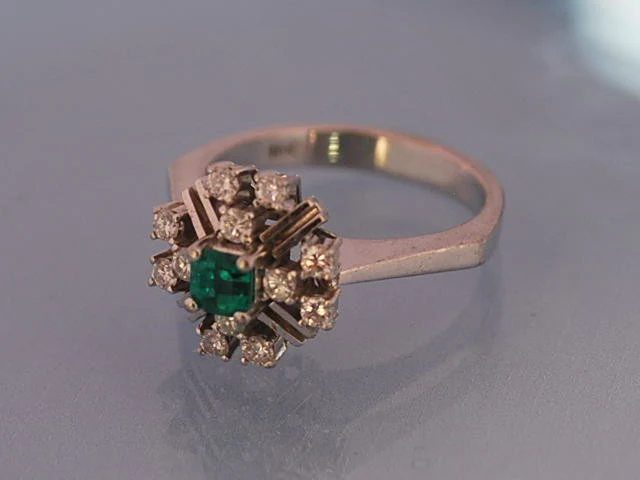 Bague émeraude diamants - Image 2