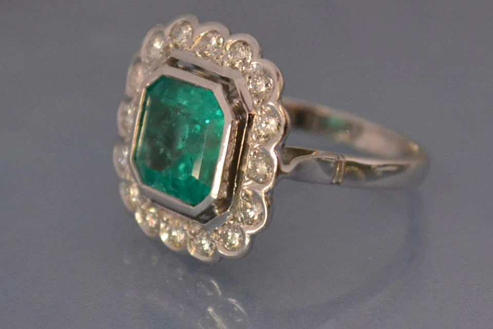 Bague Emeraude diamants - Image 2