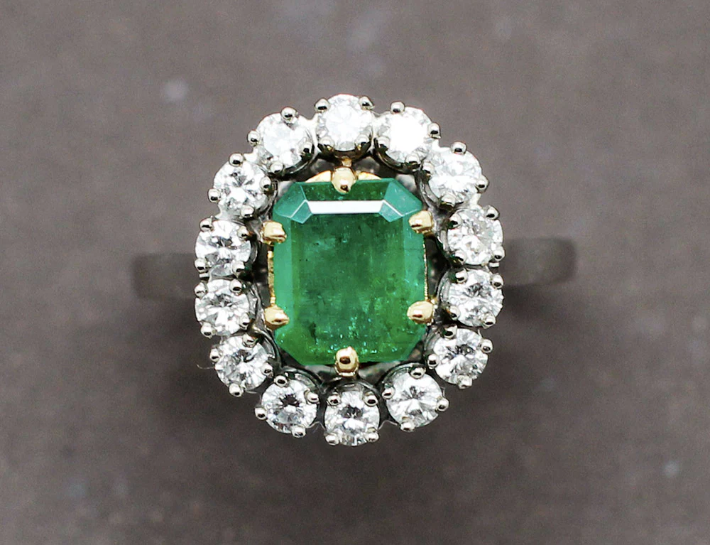 Bague Emeraude Entourage Diamants - Image 3