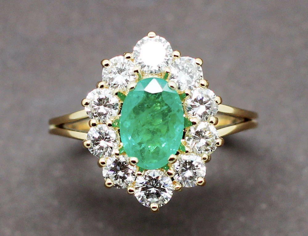Bague Emeraude Entourage Diamants - Image 3
