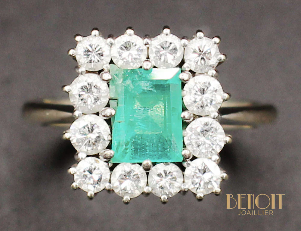 Bague Emeraude Entourage Diamants - Image 3