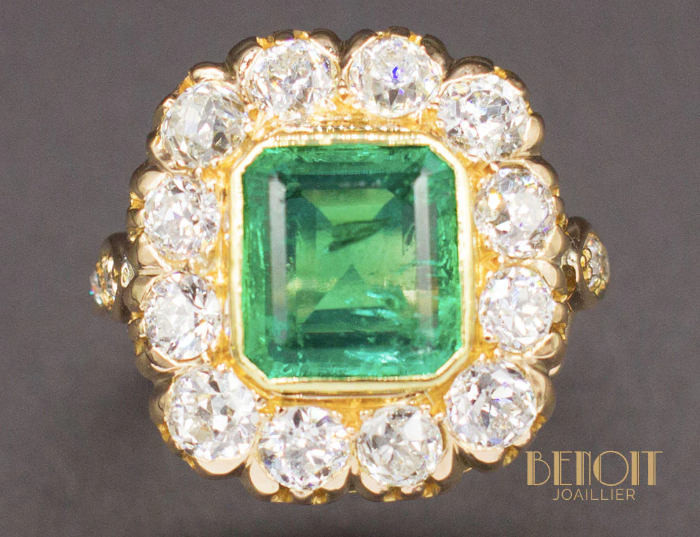Bague Emeraude Entourage Diamants - Image 3
