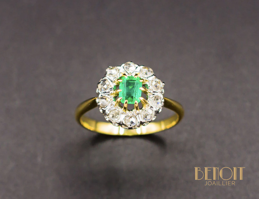 Bague Emeraude Entourage Diamants - Image 2