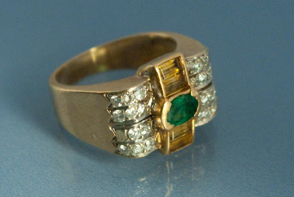 Bague Emeraude Saphir Jaune et Diamants - Image 2