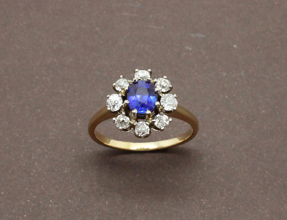 Bague Fleur Saphir et Diamants - Image 2
