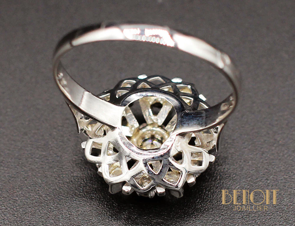 Bague "Flocon" Or Blanc Diamants - Image 7