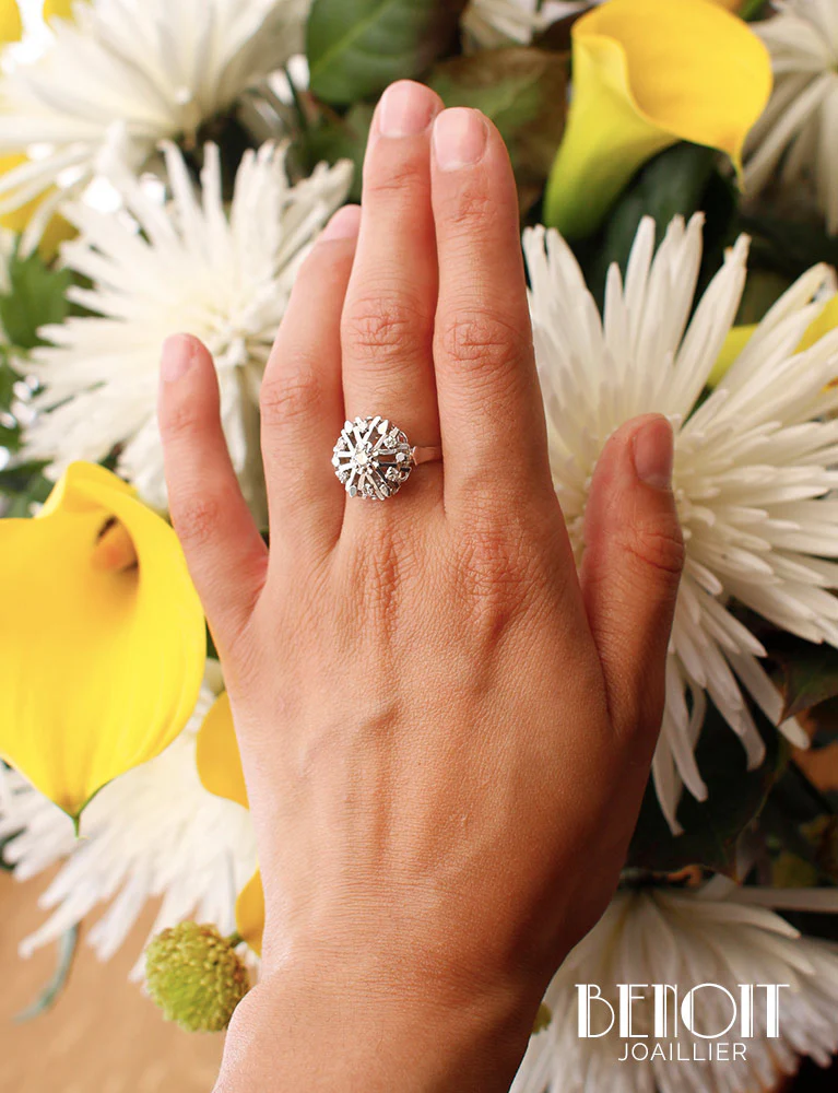 Bague "Flocon" Or Blanc Diamants - Image 8