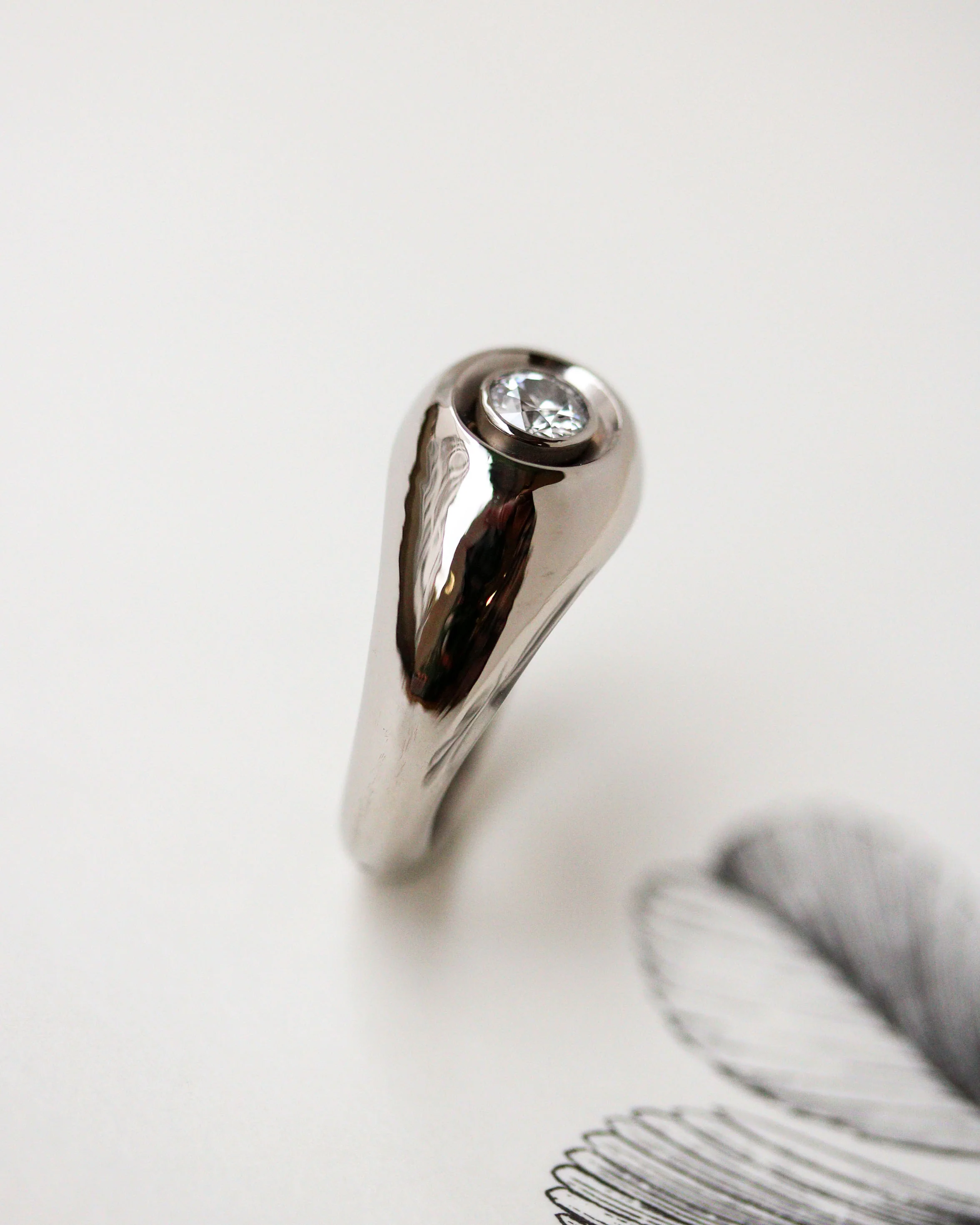 Bague Jonc Or Blanc et Diamant - Image 6