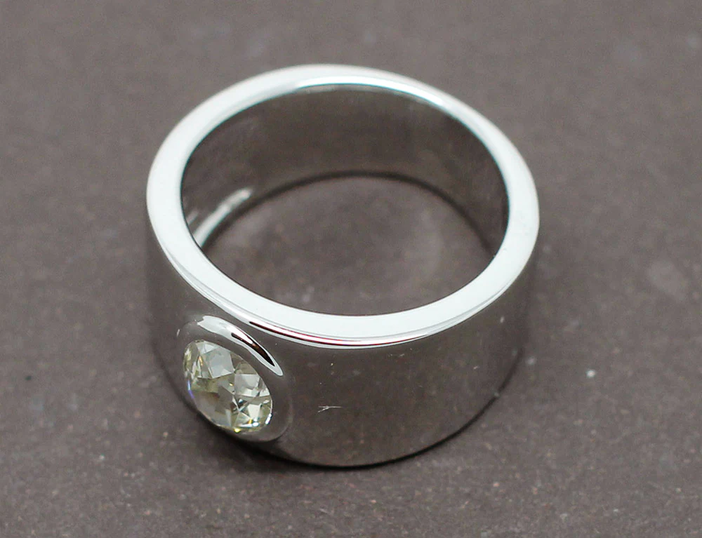 Bague Jonc Solitaire Diamant - Image 4