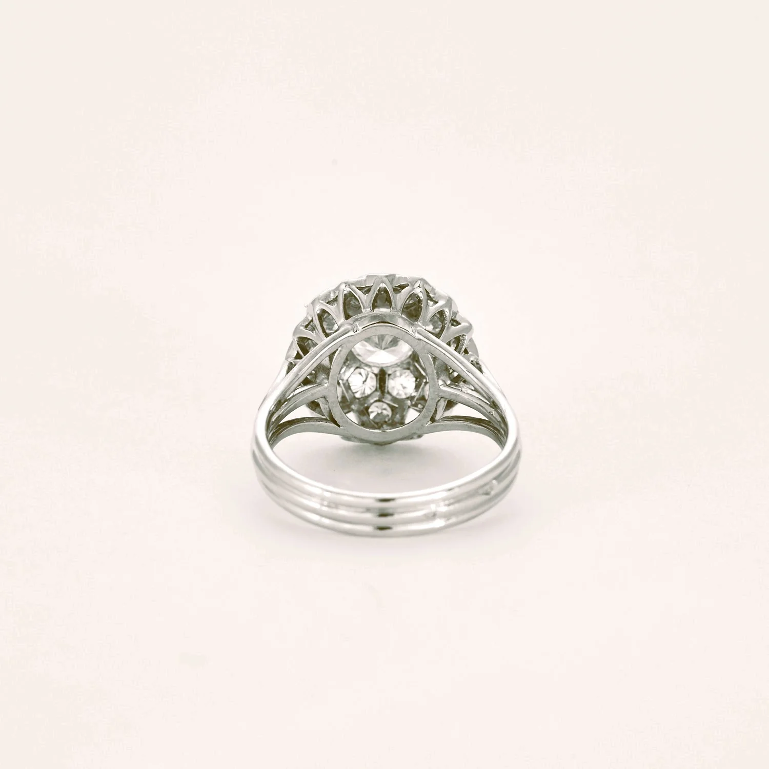 Bague Marguerite Diamants Platine - Image 7