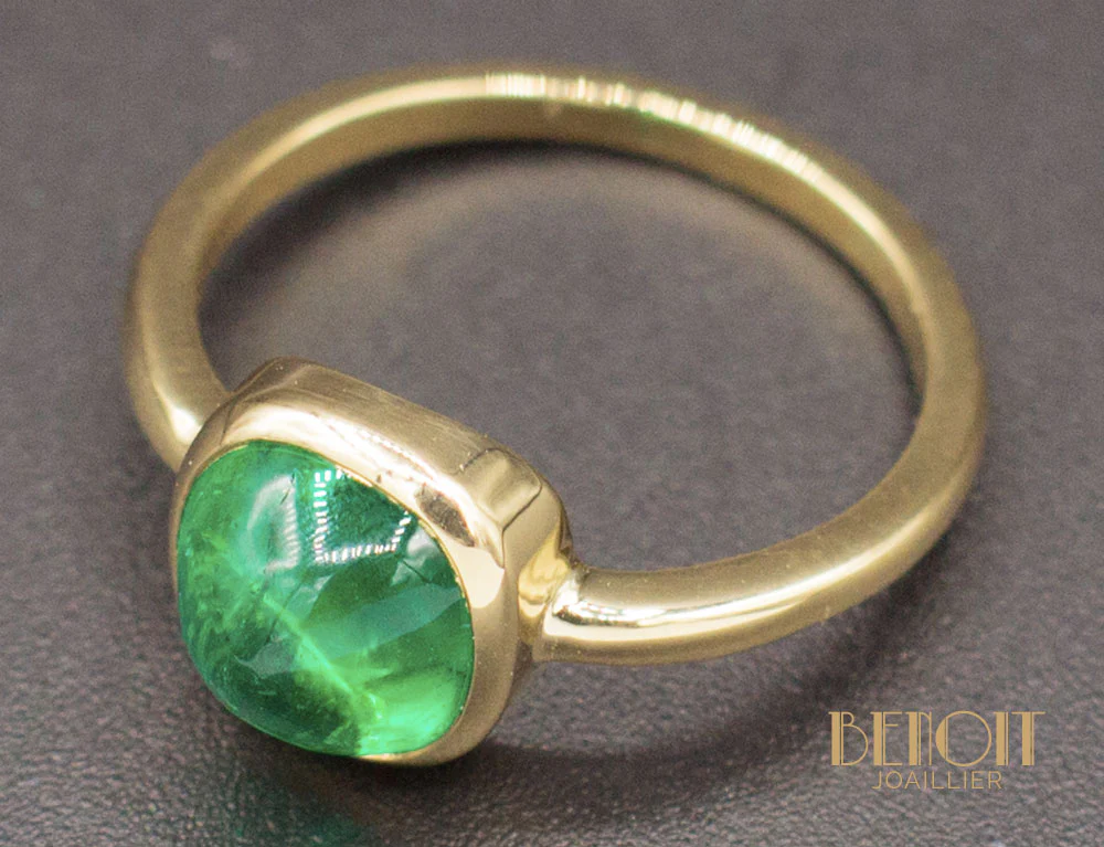 Bague Mellerio Cabochon Emeraude - Image 4