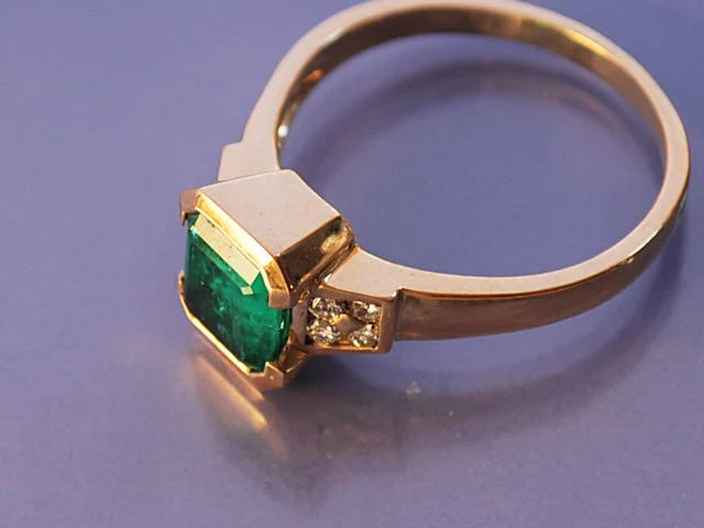 Bague émeraude diamants et or - Image 3