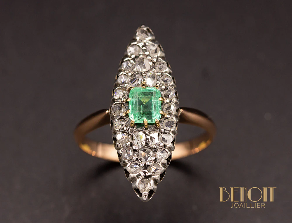 Bague Navette Emeraude Diamants - Image 2