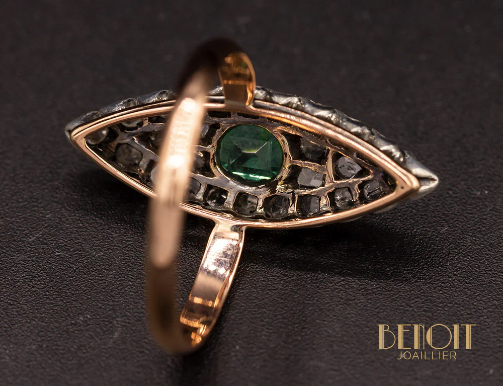 Bague Navette Emeraude Diamants - Image 5
