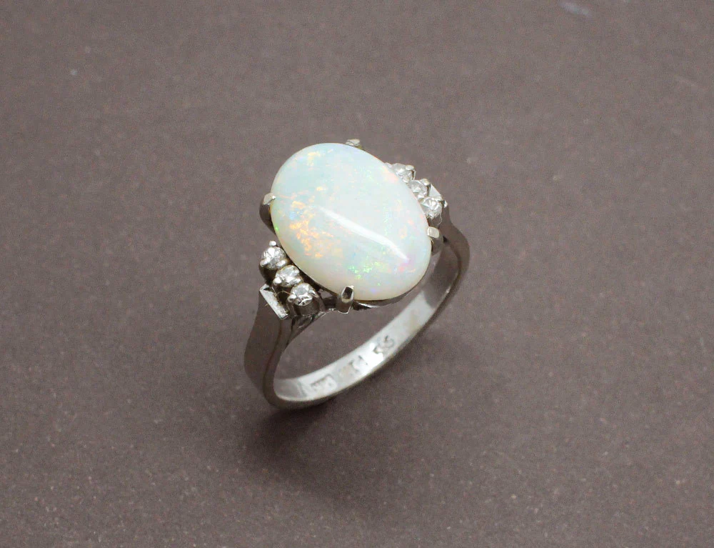 Bague Opale et Diamants