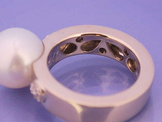 Bague perle or et diamants - Image 3