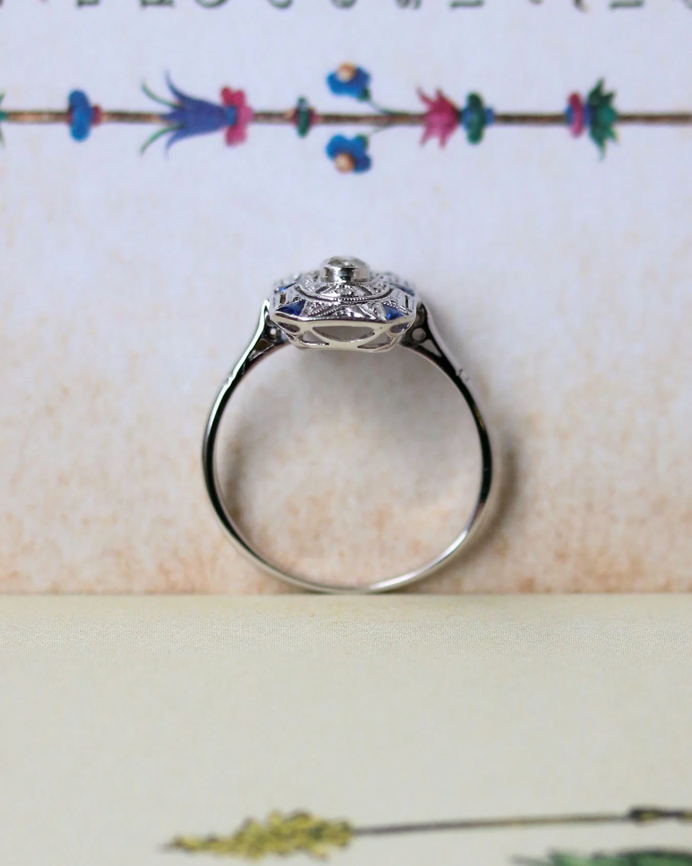Bague Rectangle Art Déco Diamants et Saphirs - Image 4