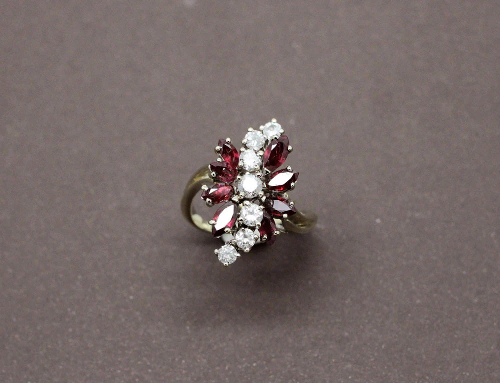 Bague Rubis et Diamants - Image 2