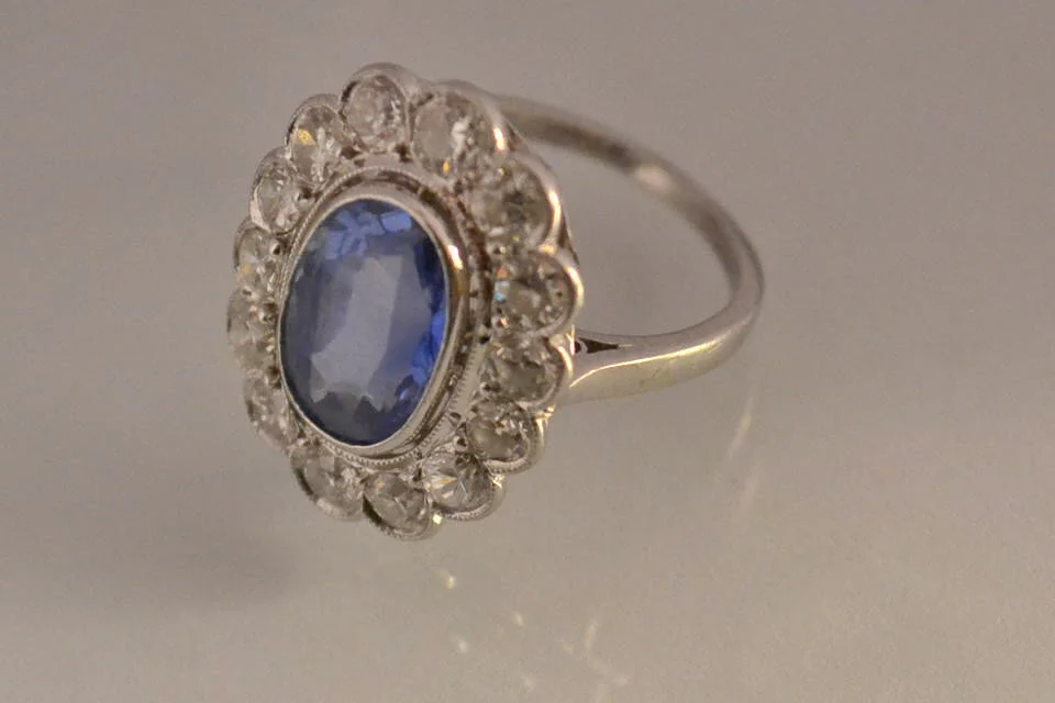 Bague Saphir Diamant et Platine - Image 2