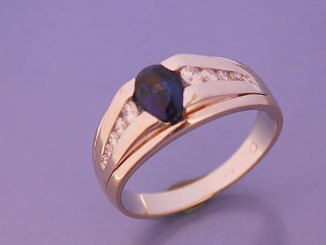 Bague saphir diamants et or