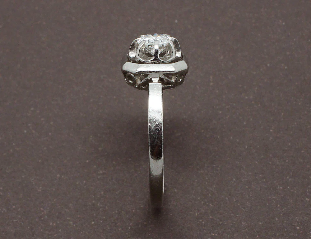 Bague Solitaire Diamant Art Déco - Image 4