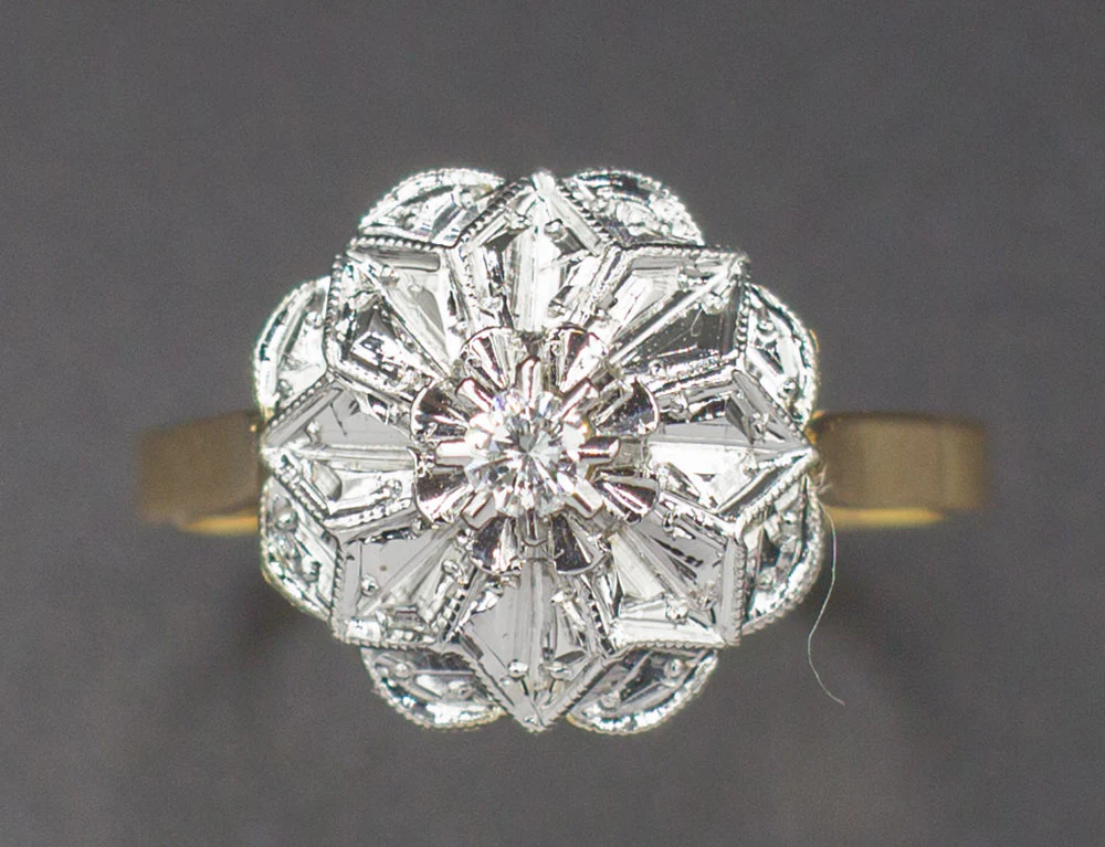 Bague Style Fleur Diamant - Image 3