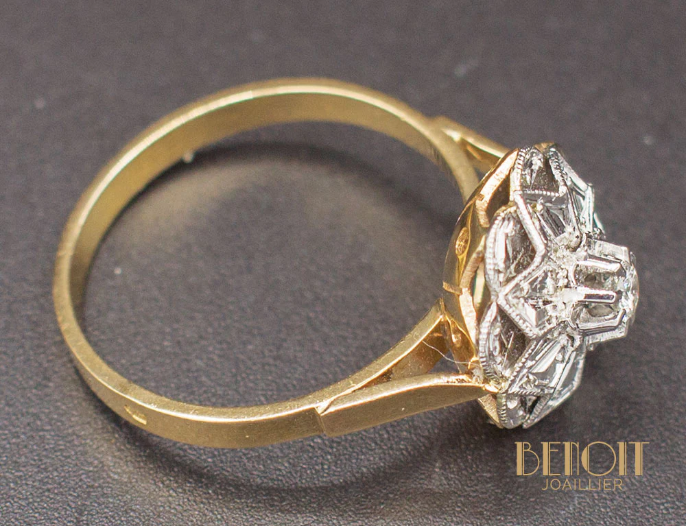 Bague Style Fleur Diamant - Image 4