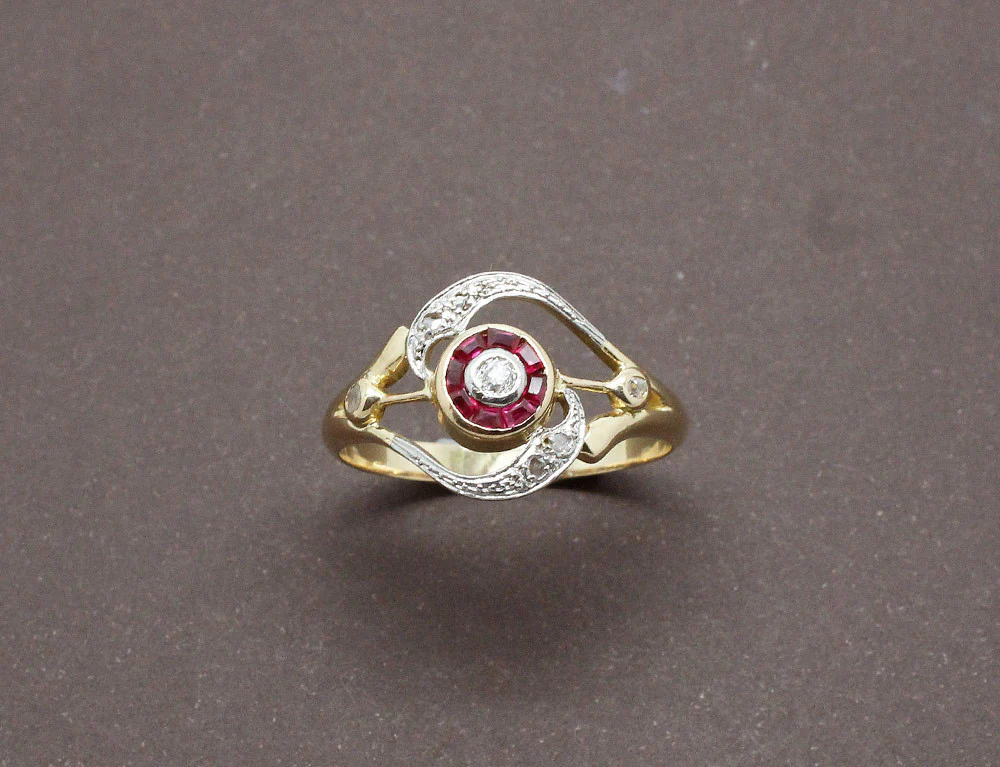 Bague Style Tourbillon Diamants Or Jaune - Image 2