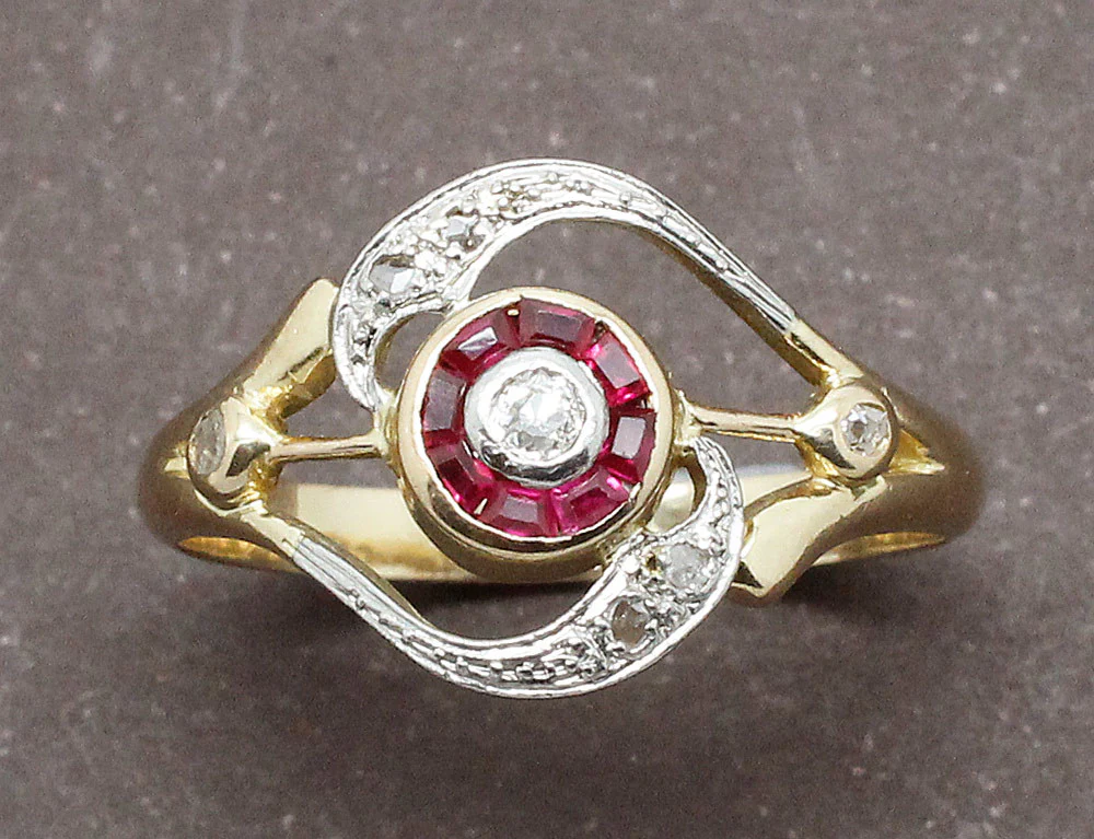Bague Style Tourbillon Diamants Or Jaune - Image 4