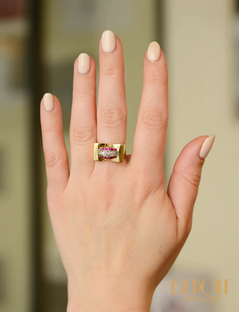 Bague Tank Or Jaune Diamants Rubis Verneuil - Image 5