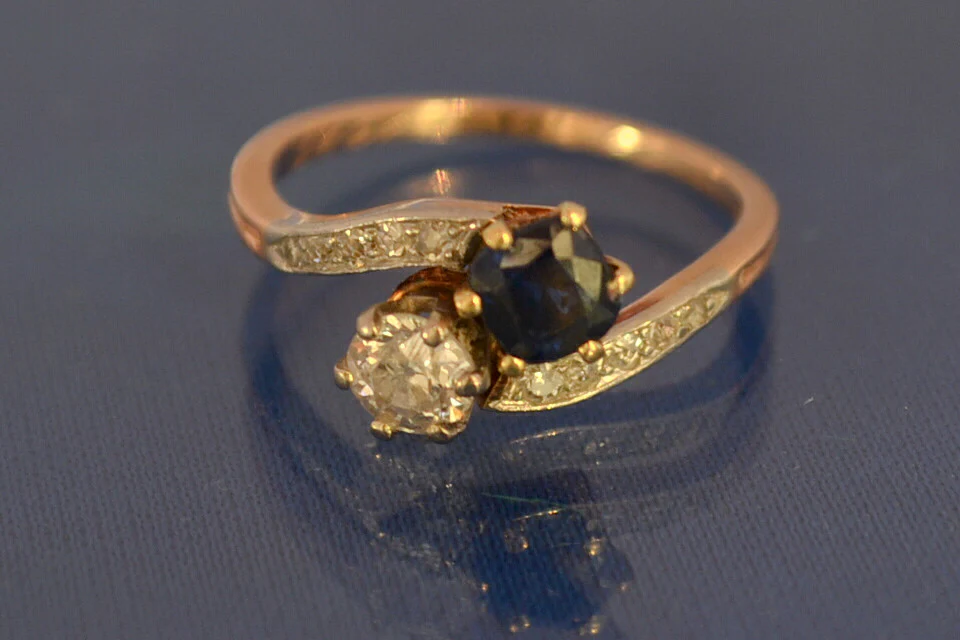 Bague Toi et Moi Ancienne Saphir et Diamants - Image 2