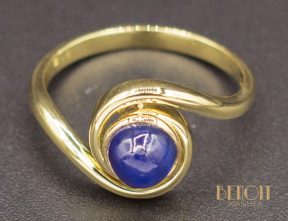 Bague Tourbillon Cabochon Saphir - Image 5